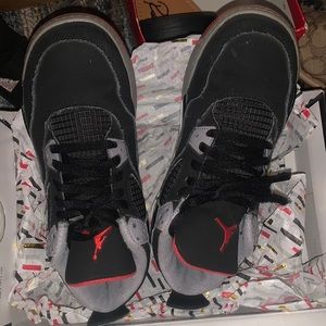 Jordan’s shoes size 3 youth